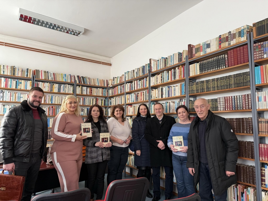 Фотографисано у Народној библиотеци &quot;Војислав Лубарда&quot;, Рогатица - Република Српска